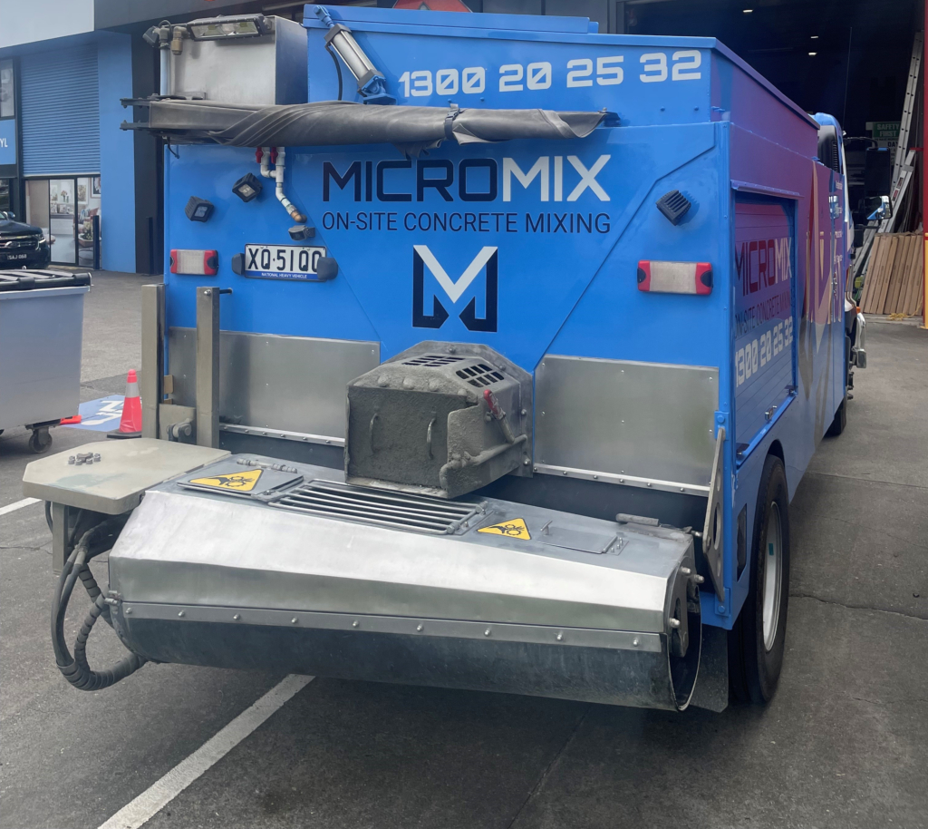 MicroMix On-Site Concrete Mixing Truck with a 3.2 Cubic Meter Capacity